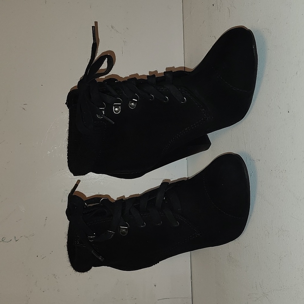 Forever 21 faux Suede Ankle boots